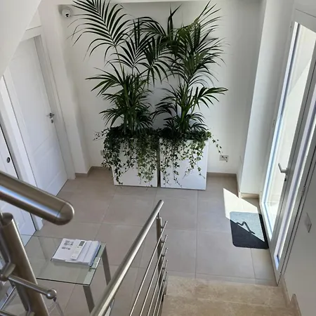 Frühstückspension Coral 3*